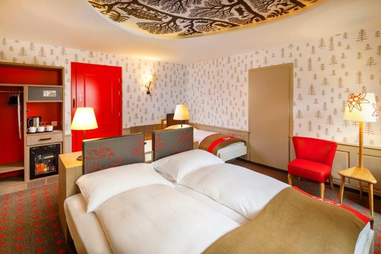Swiss Night By Fassbind Hotel Цюрих Екстериор снимка